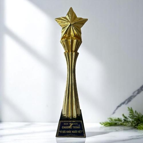 Cúp & Kỷ Niệm Chương